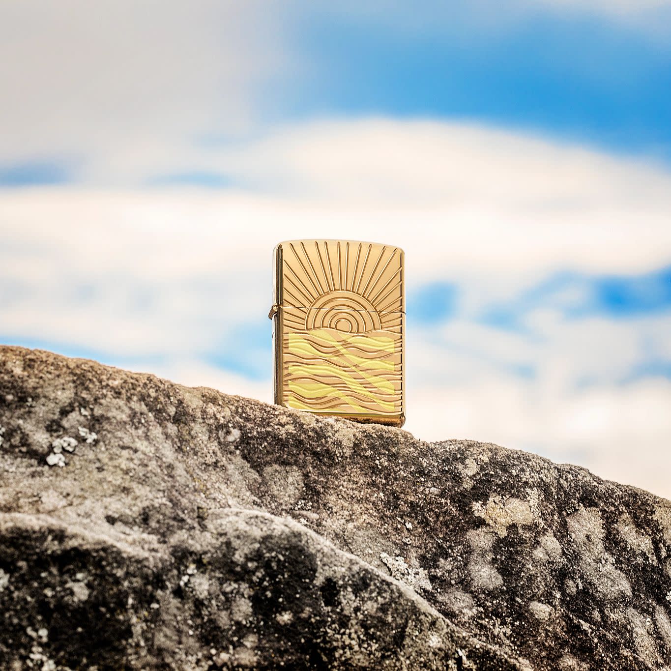Alternative view of SunBeam Pendant