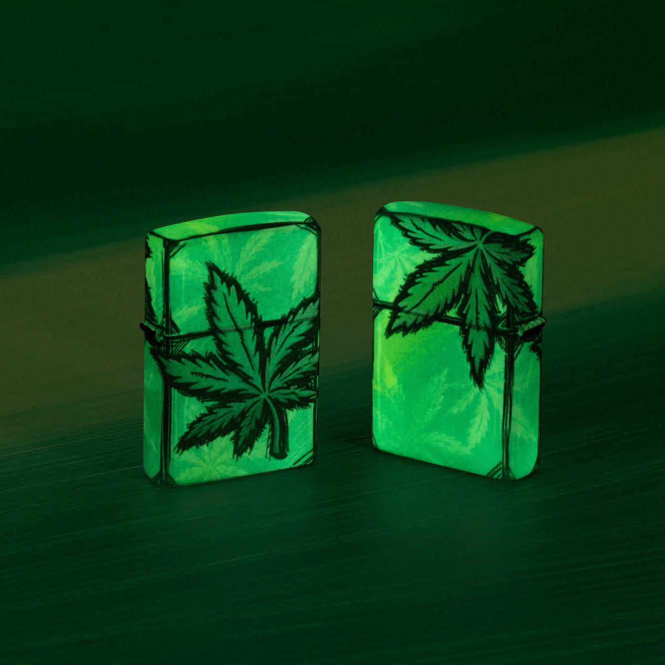 Alternative view of Glowing Leaves Design