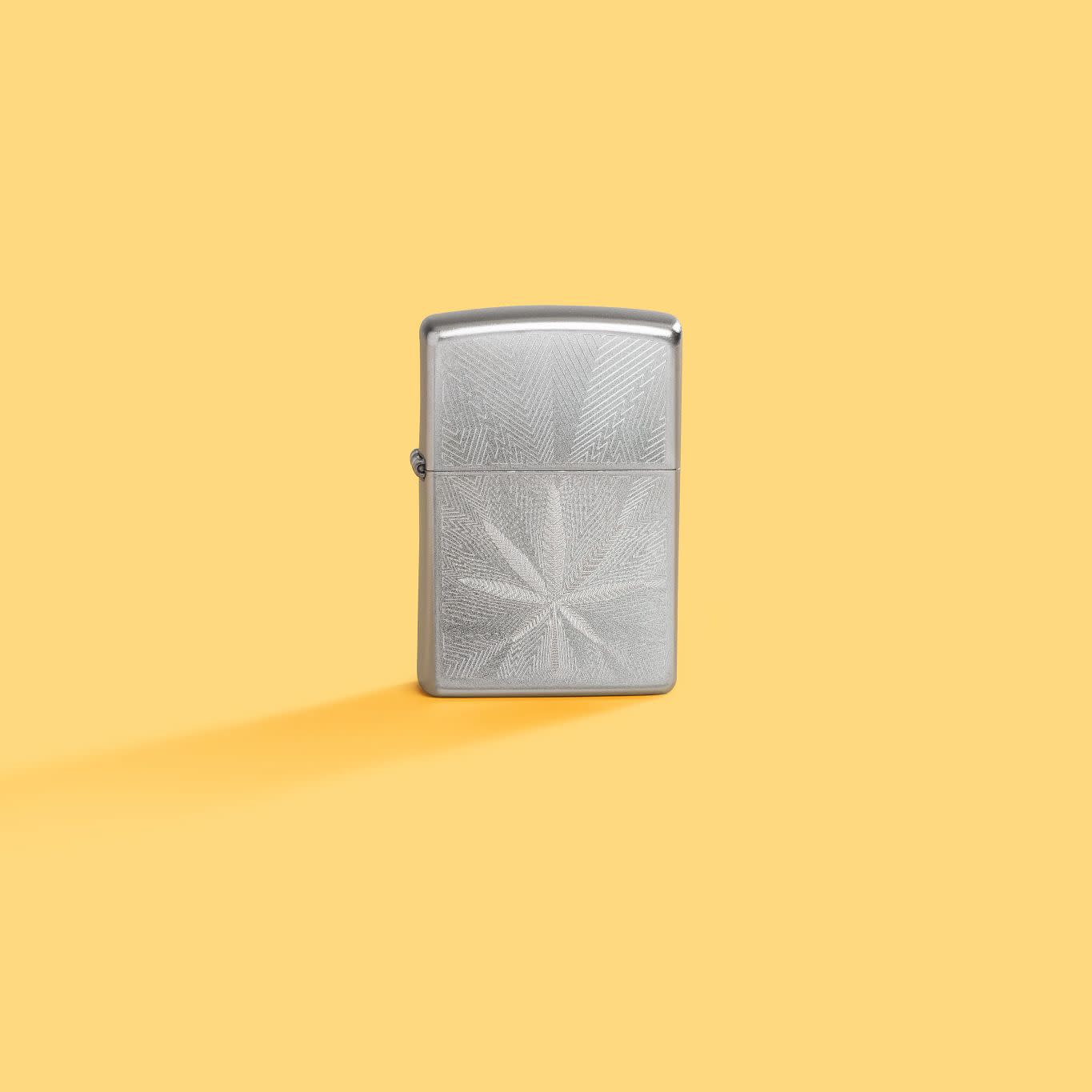 Alternative view of Luxury Leaf Design