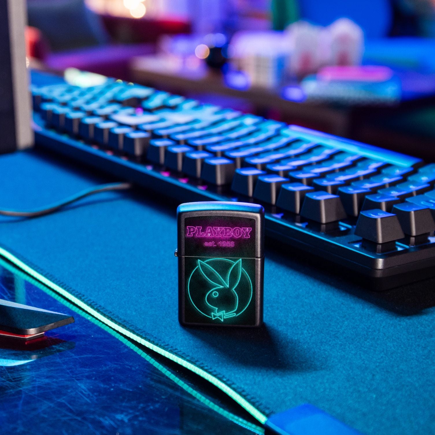 Alternative view of Playboy Neon