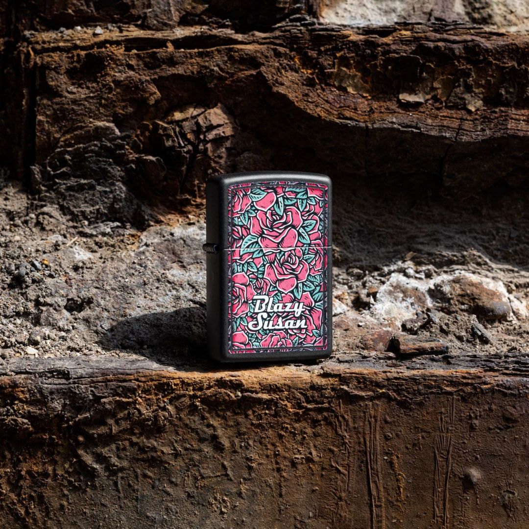 Alternative view of Blazy Susan Roses Design