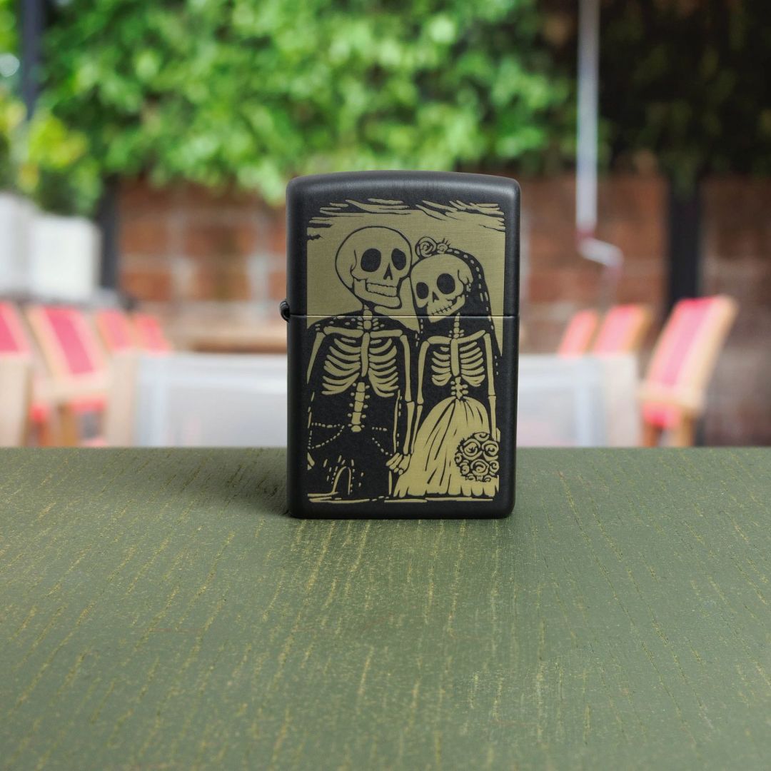 Alternative view of Skeleton Wedding Design