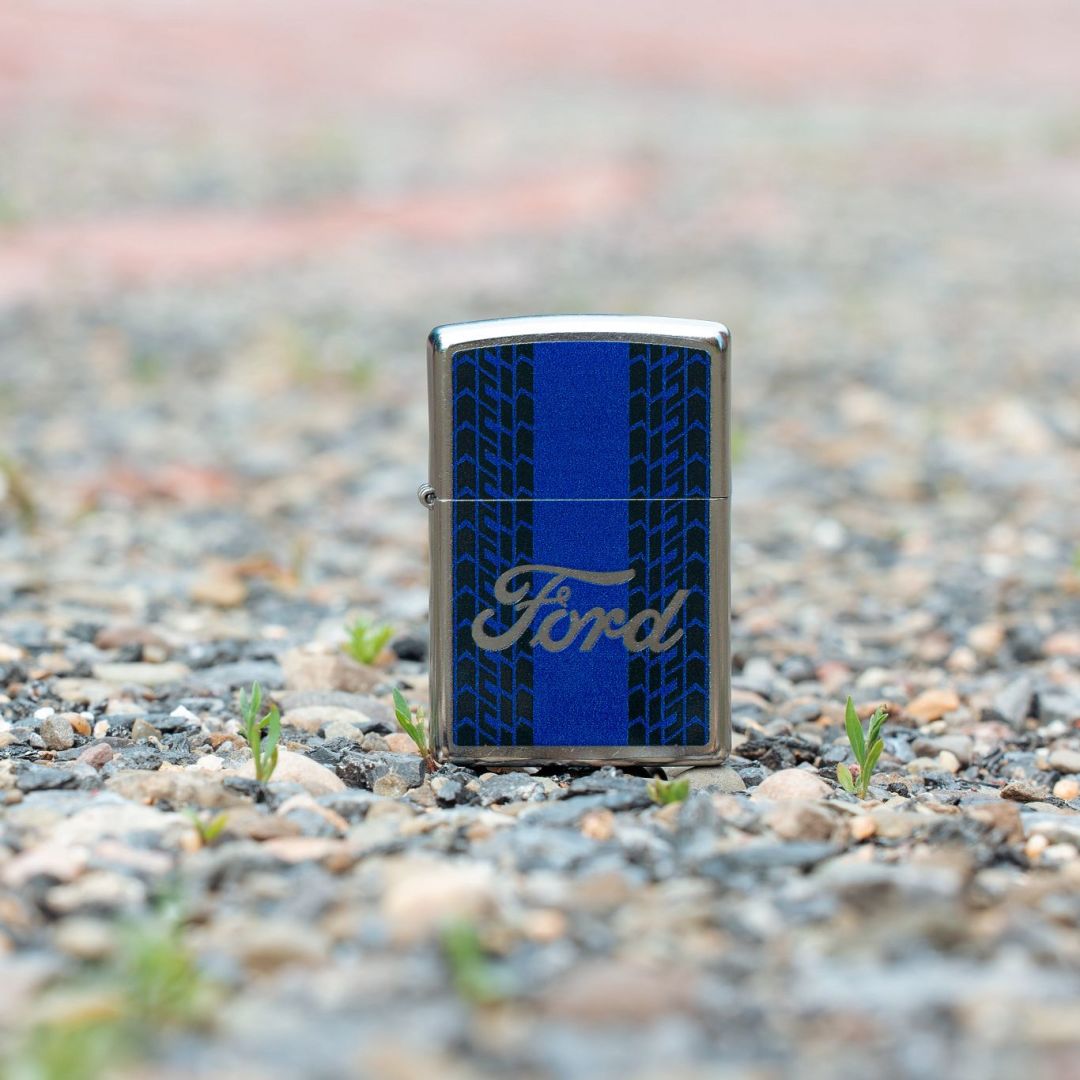 Alternative view of Ford Racing Stripes Design