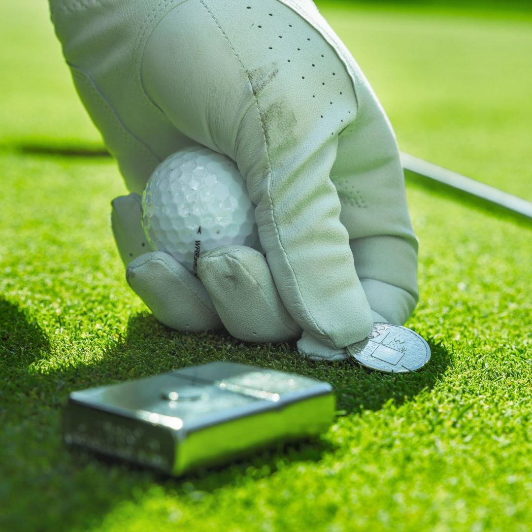 Alternative view of Golf Ball Marker Emblem – Lighter Design