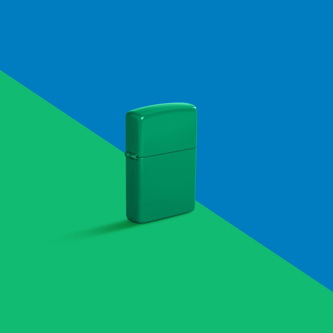 Alternative view of Classic Grass Green Matte