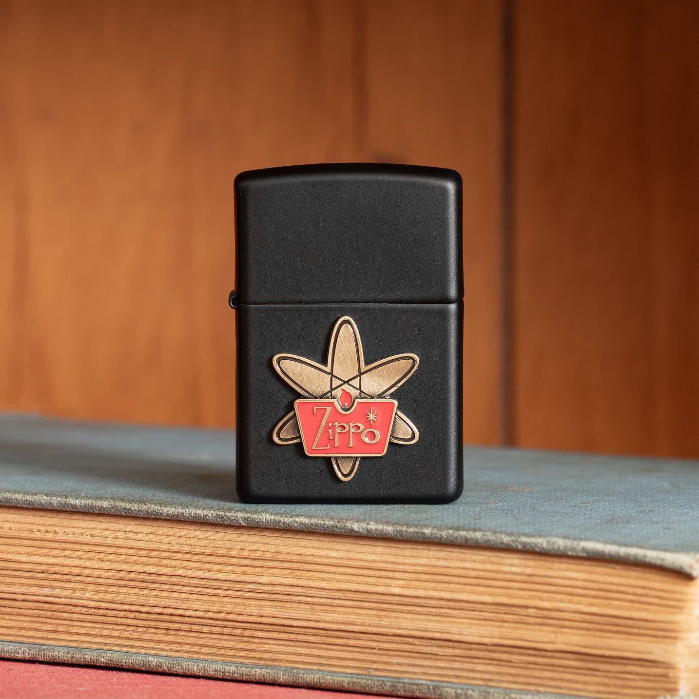 Alternative view of Atomic Zippo Design