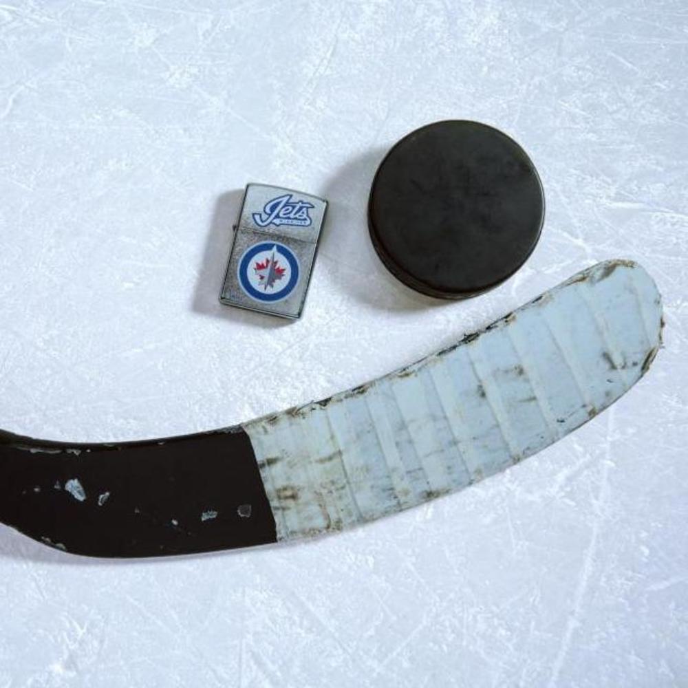 Alternative view of Winnipeg Jets Logo Design